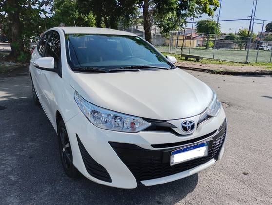 TOYOTA YARIS 1.3 16V FLEX XL MANUAL TOYOTA YARIS 1.3 16V FLEX XL MANUAL